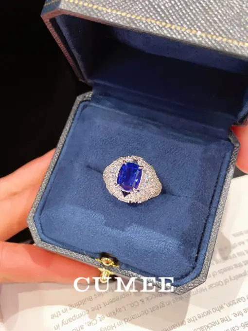 CUMEE Luxurious Design Cultivated Synthetic Royal Blue Ring 925 Sterling Silver Gold Plating